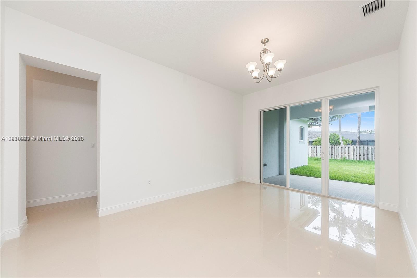 9341 SW 174th St Palmetto Bay, FL 33157