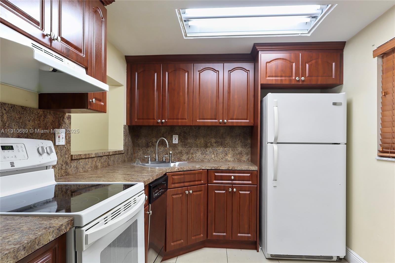 8600 SW 133rd Ave Rd #120