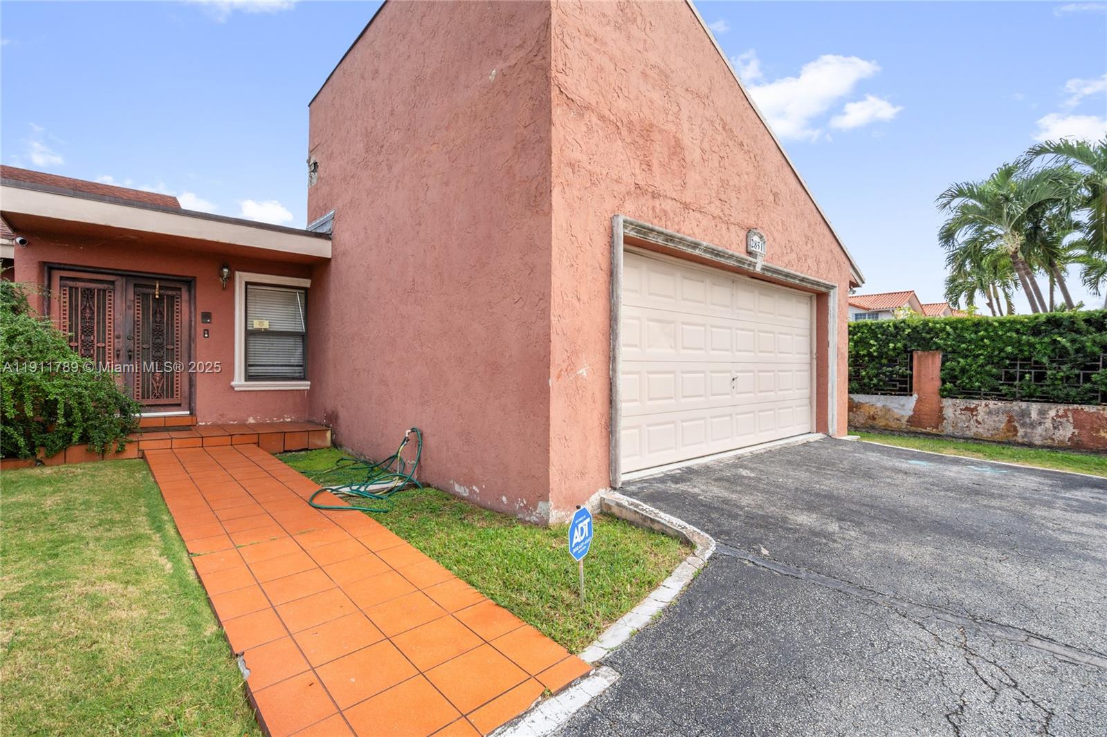 2851 SW 117th Ave Miami, FL 33175