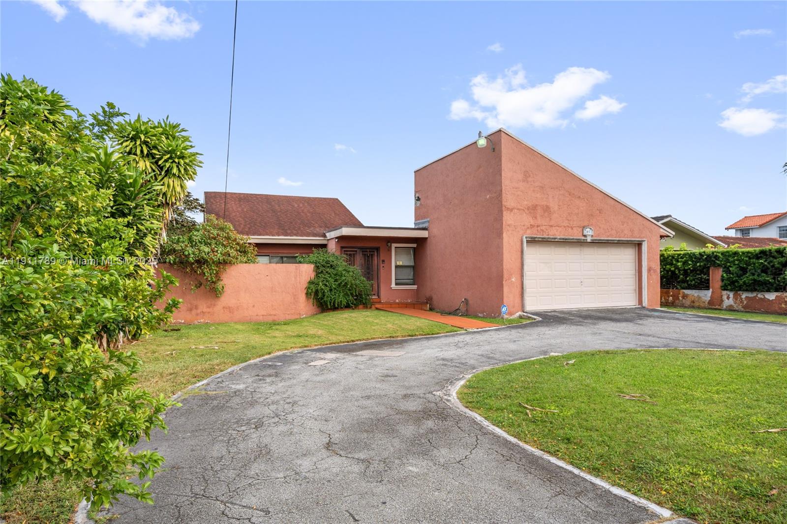 2851 SW 117th Ave Miami, FL 33175