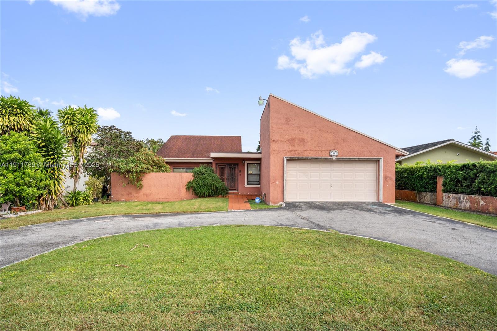 2851 SW 117th Ave Miami, FL 33175