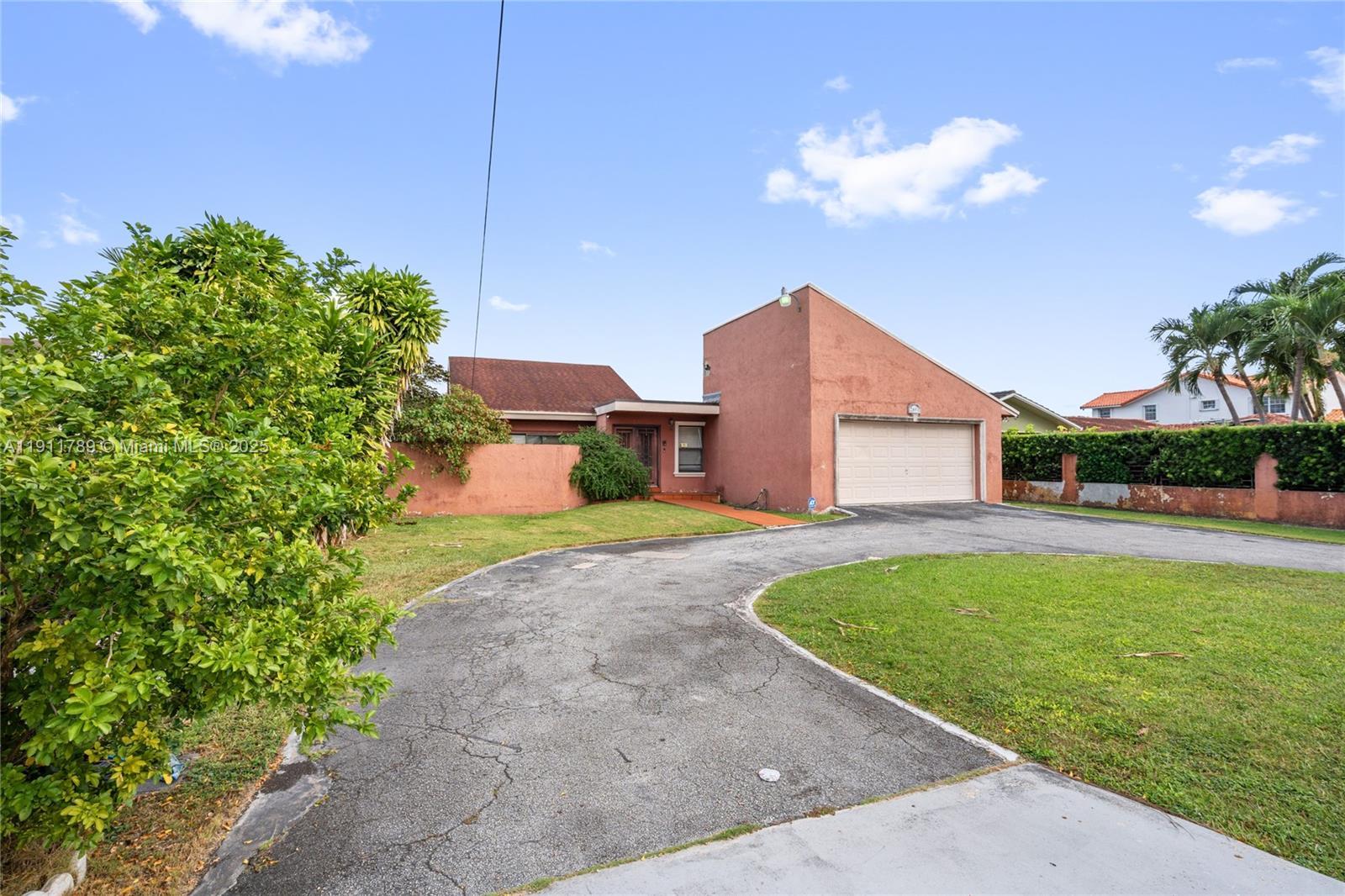 2851 SW 117th Ave Miami, FL 33175