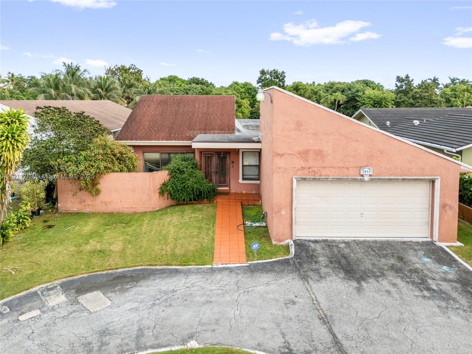 2851 SW 117th Ave Miami, FL 33175