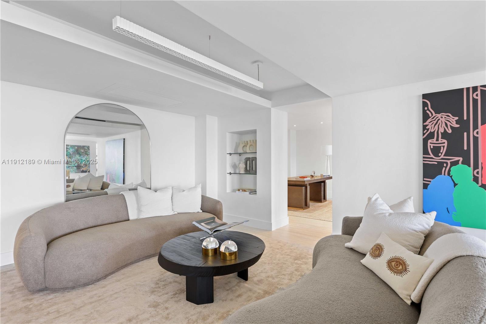 5500 Collins Ave #901 & 902 Miami Beach, FL 33140