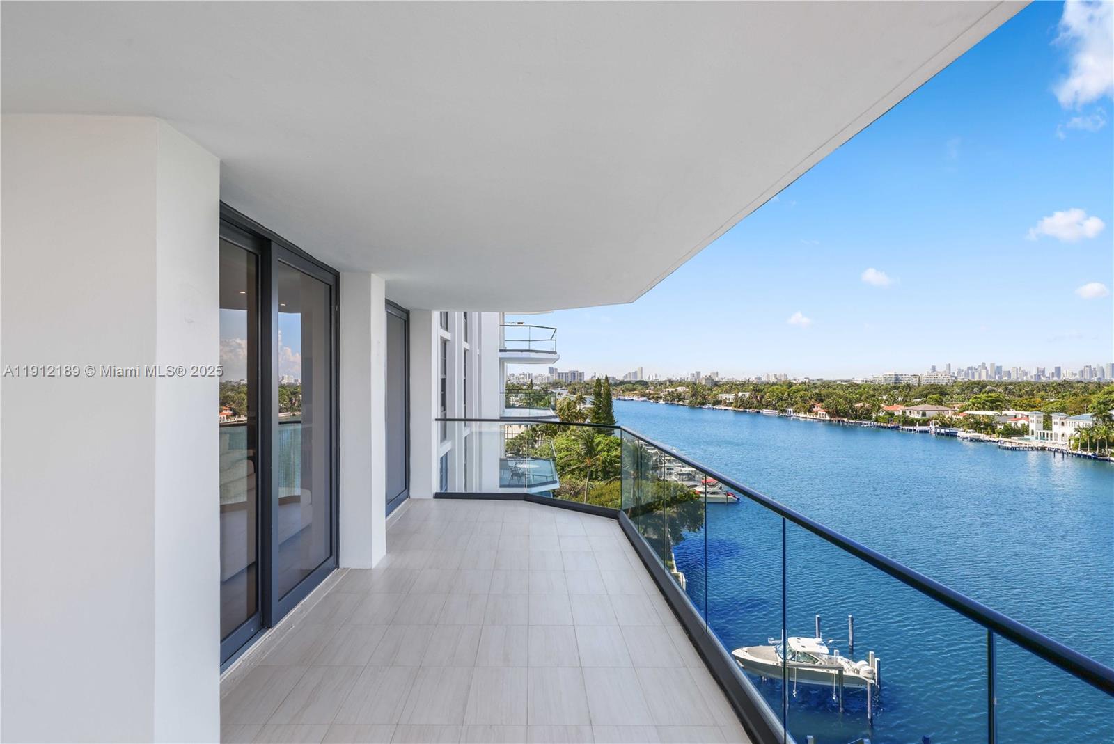 5500 Collins Ave #901 & 902 Miami Beach, FL 33140