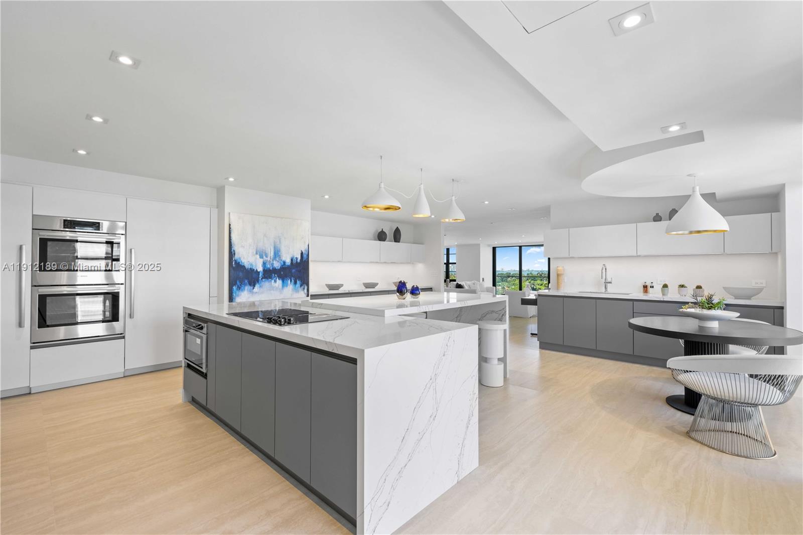 5500 Collins Ave #901 & 902 Miami Beach, FL 33140