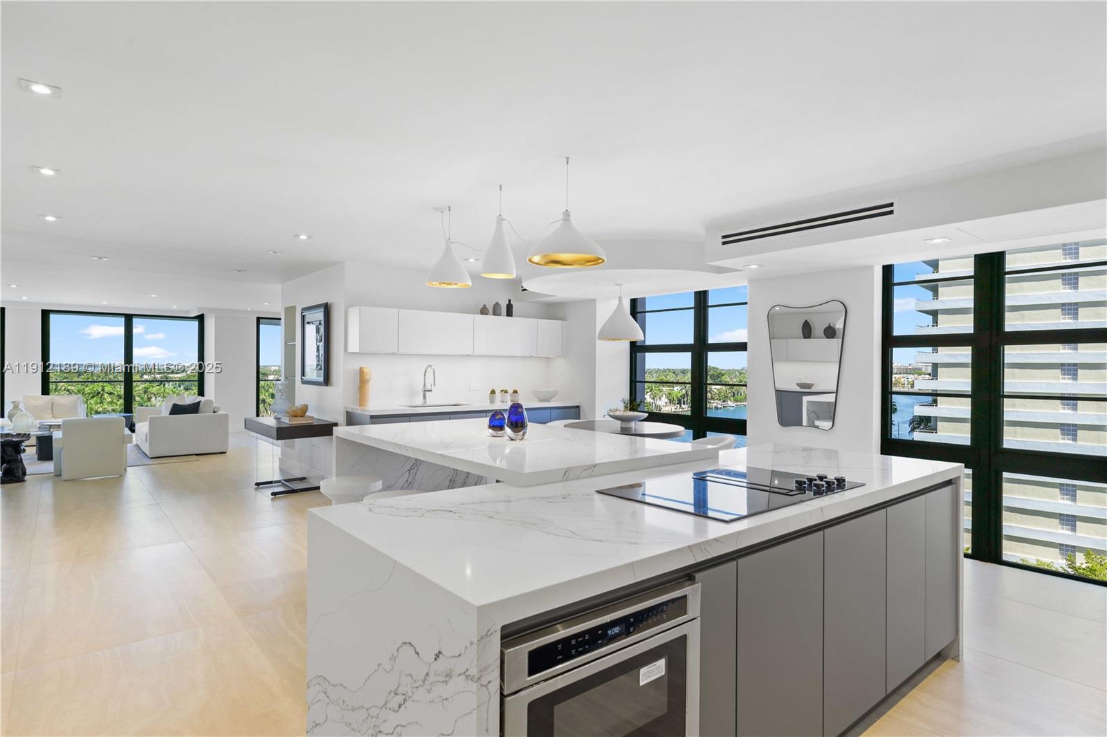 5500 Collins Ave #901 & 902 Miami Beach, FL 33140