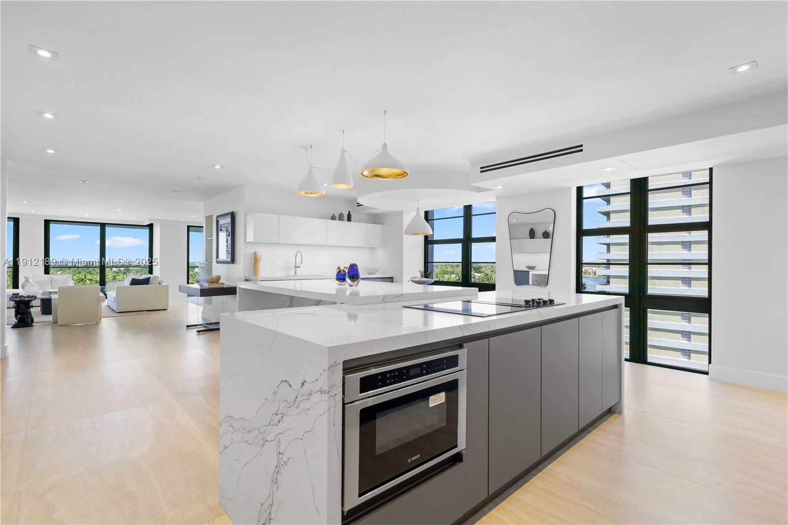 5500 Collins Ave #901 & 902 Miami Beach, FL 33140