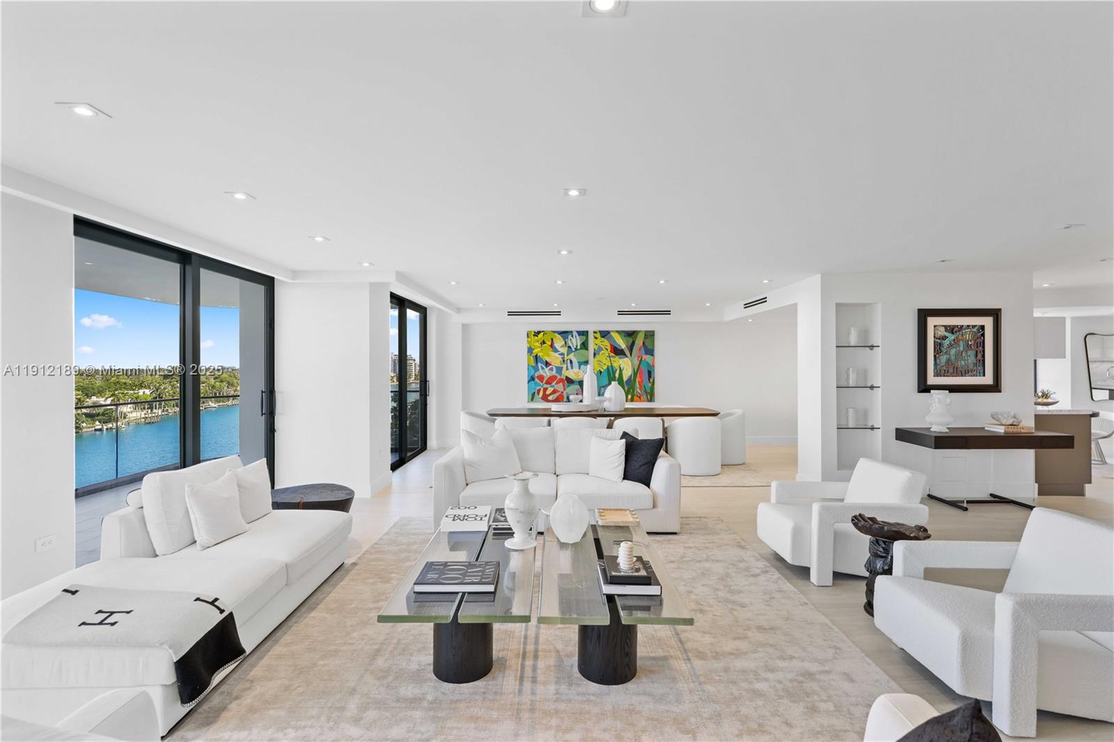 5500 Collins Ave #901 & 902 Miami Beach, FL 33140