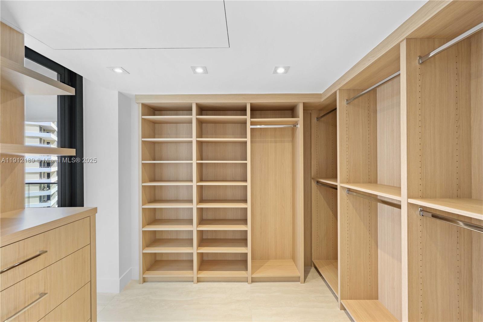 5500 Collins Ave #901 & 902 Miami Beach, FL 33140