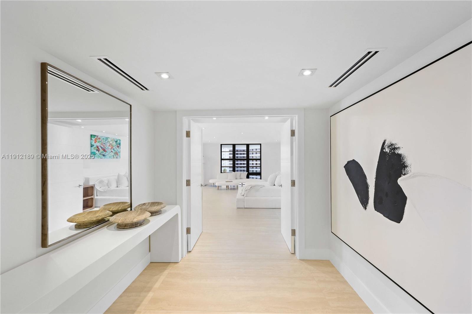 5500 Collins Ave #901 & 902 Miami Beach, FL 33140