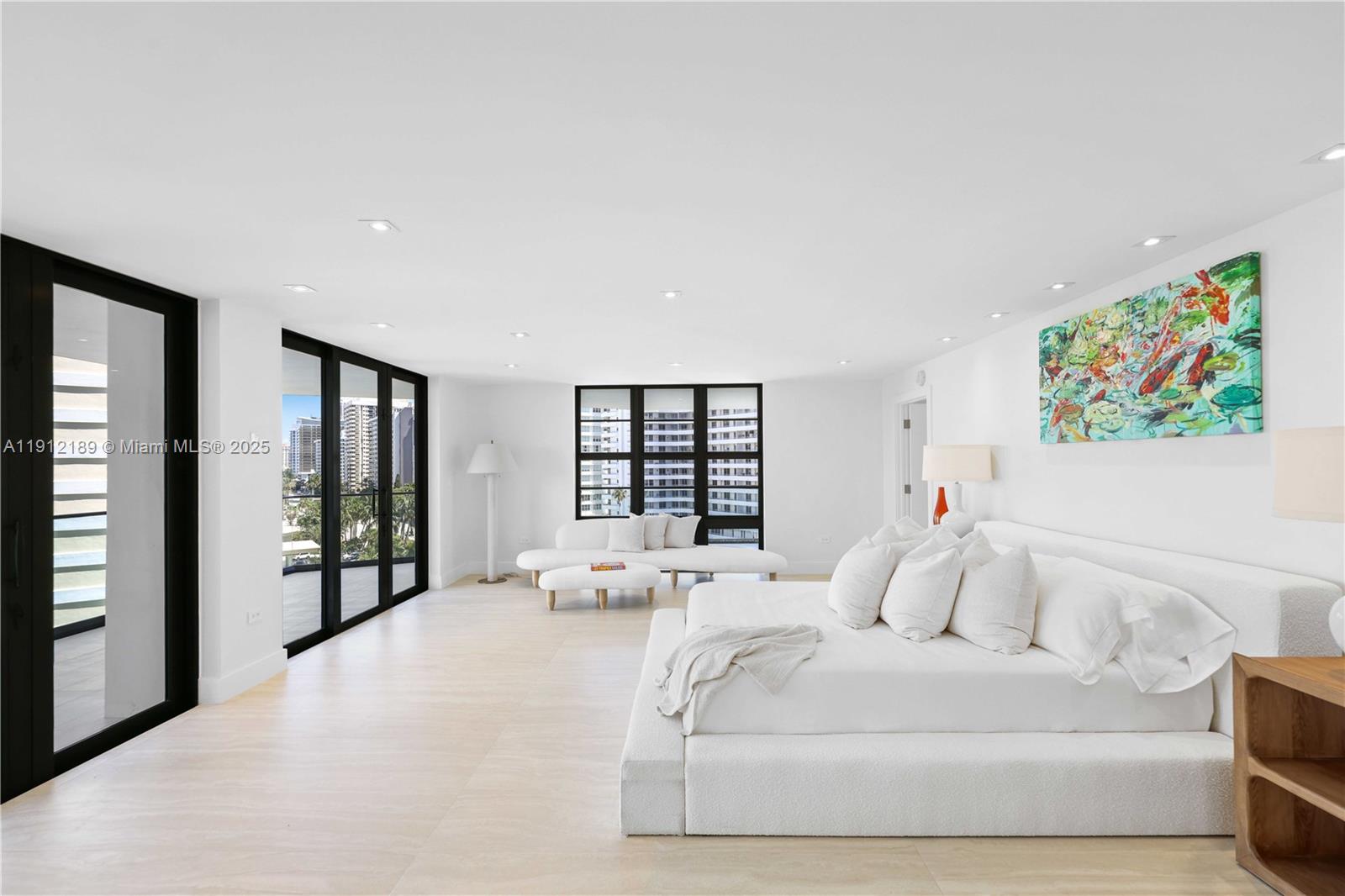 5500 Collins Ave #901 & 902 Miami Beach, FL 33140