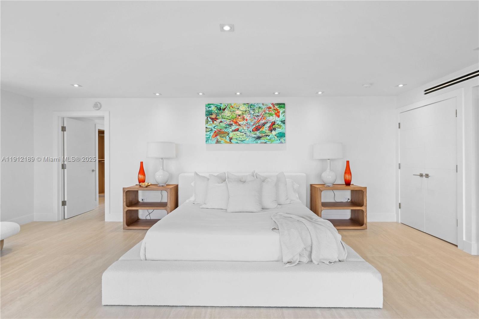 5500 Collins Ave #901 & 902 Miami Beach, FL 33140