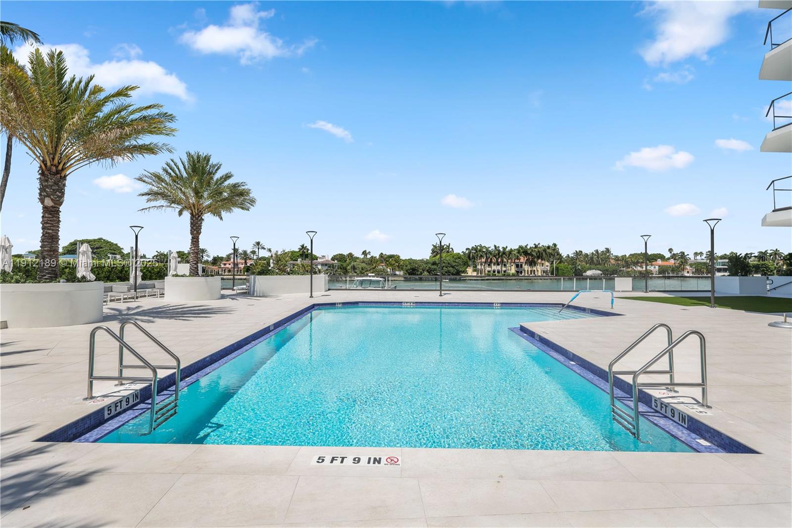 5500 Collins Ave #901 & 902 Miami Beach, FL 33140