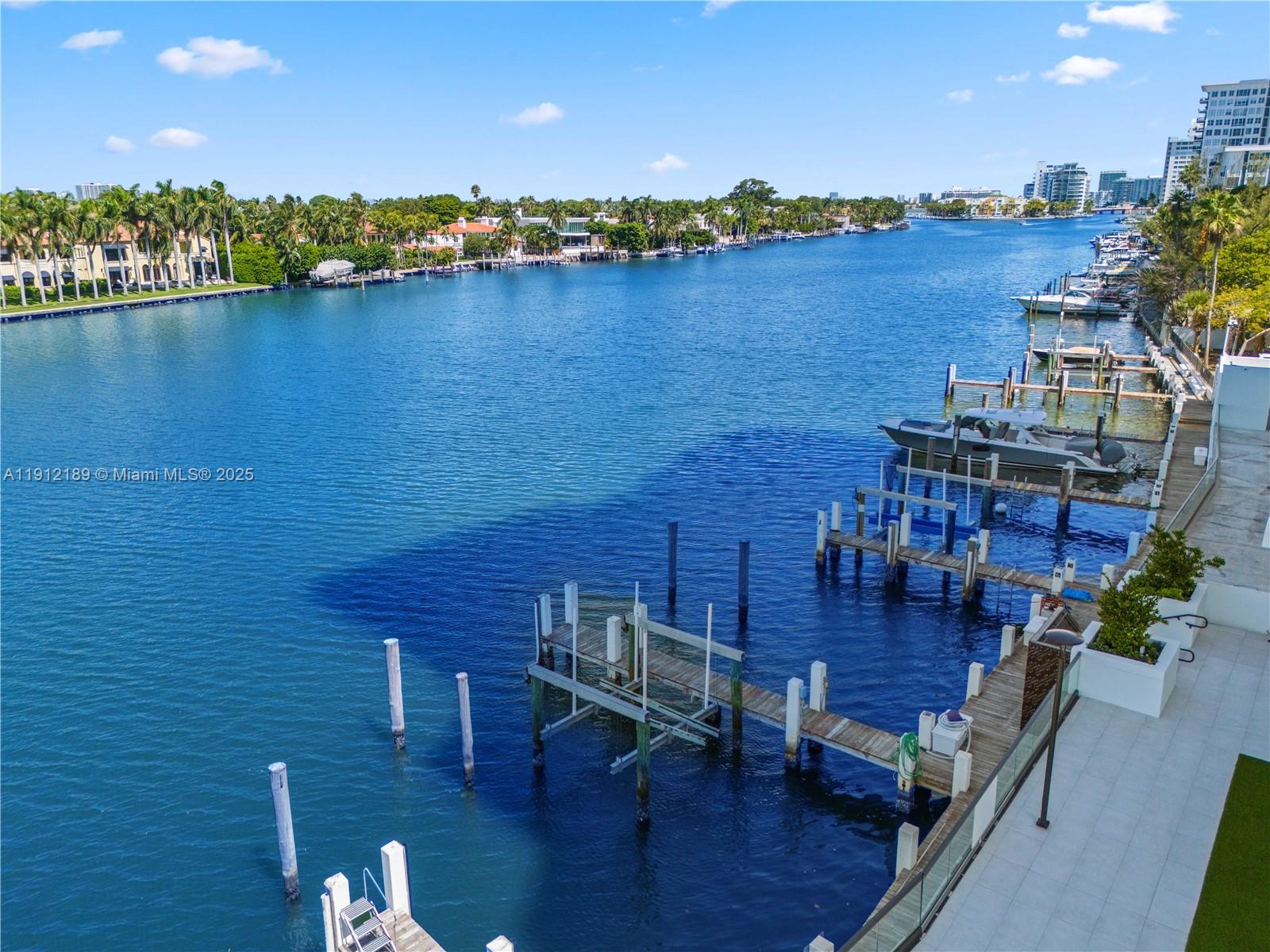 5500 Collins Ave #901 & 902 Miami Beach, FL 33140