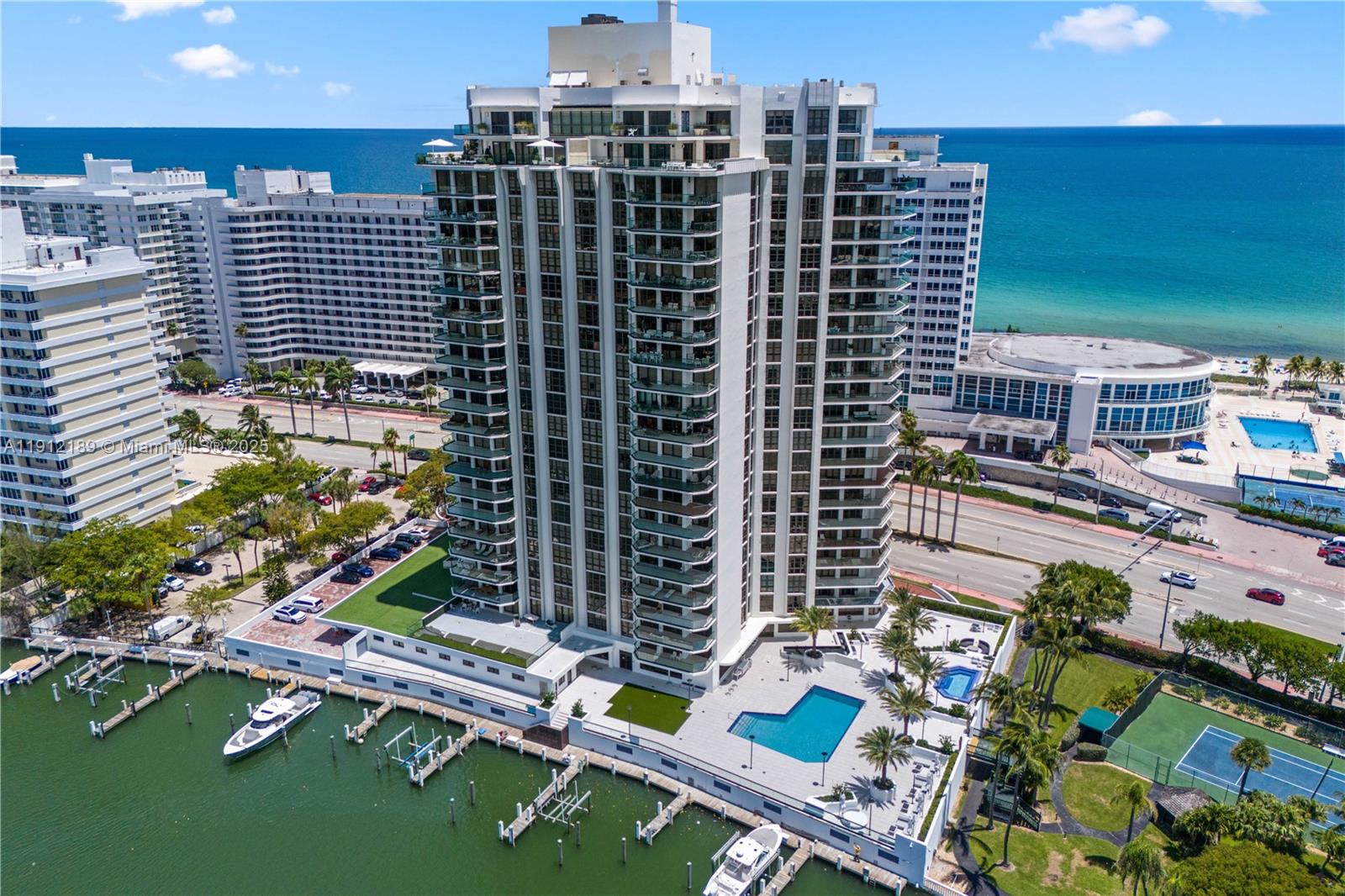 5500 Collins Ave #901 & 902 Miami Beach, FL 33140