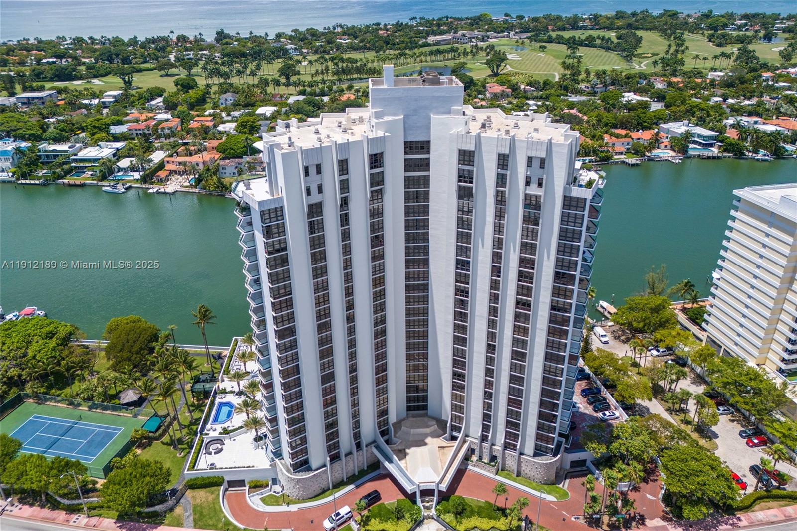 5500 Collins Ave #901 & 902 Miami Beach, FL 33140