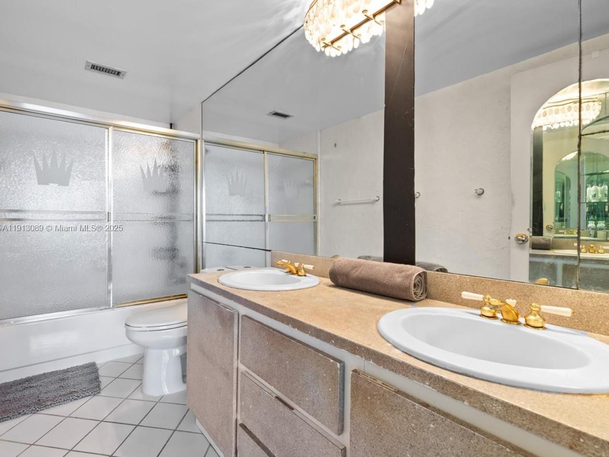 900 Bay Dr #624-622-620 Miami Beach, FL 33141