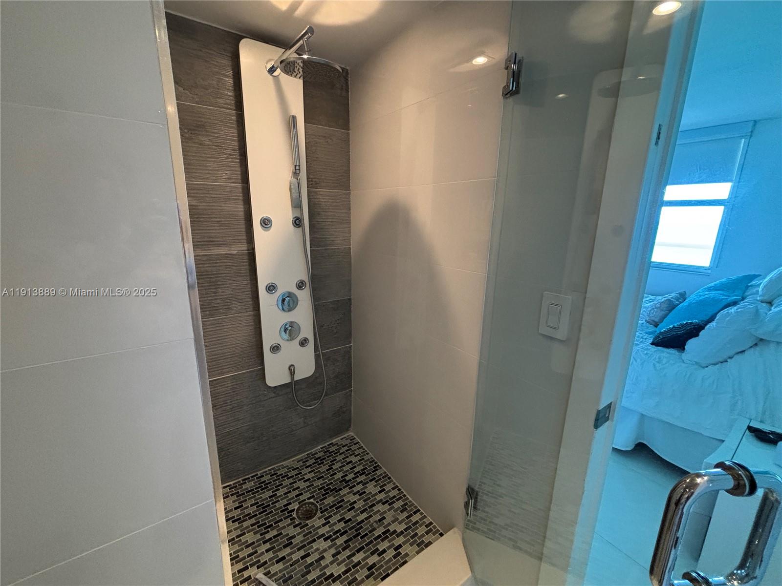 9511 Collins Ave #604 Surfside, FL 33154