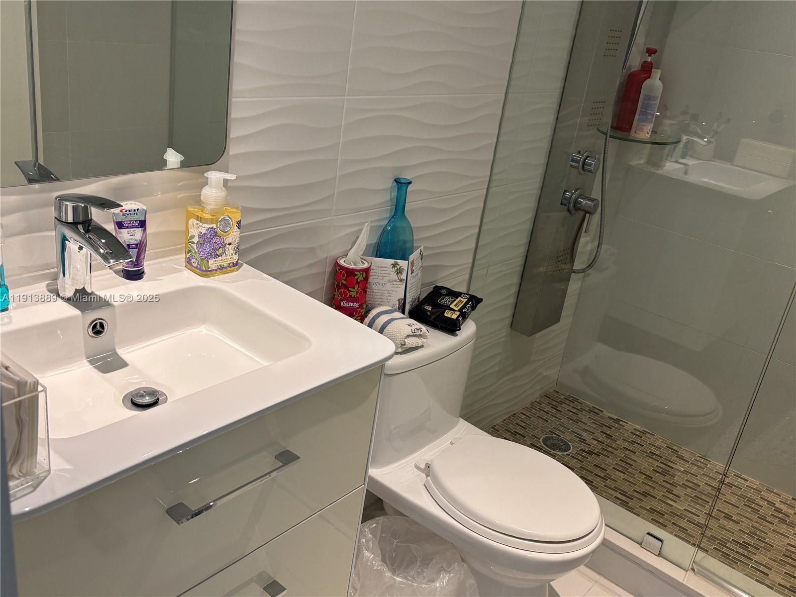 9511 Collins Ave #604 Surfside, FL 33154