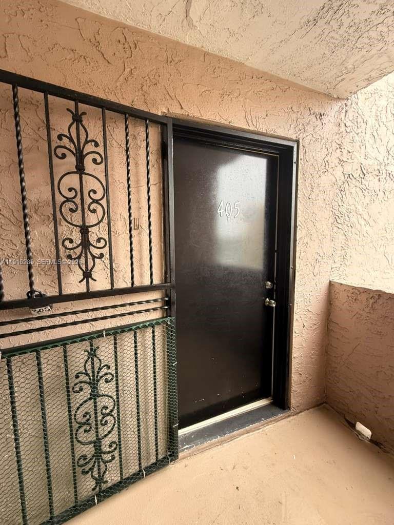 5201 NW 7th St #405 Miami, FL 33126