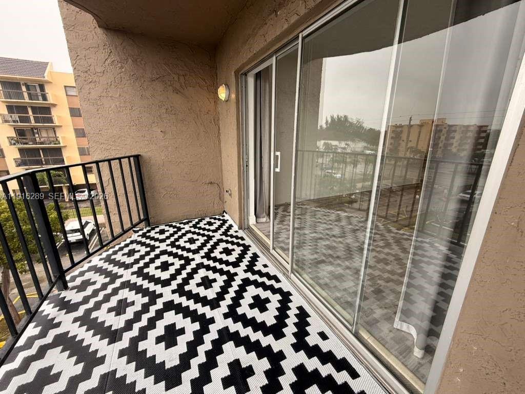 5201 NW 7th St #405 Miami, FL 33126