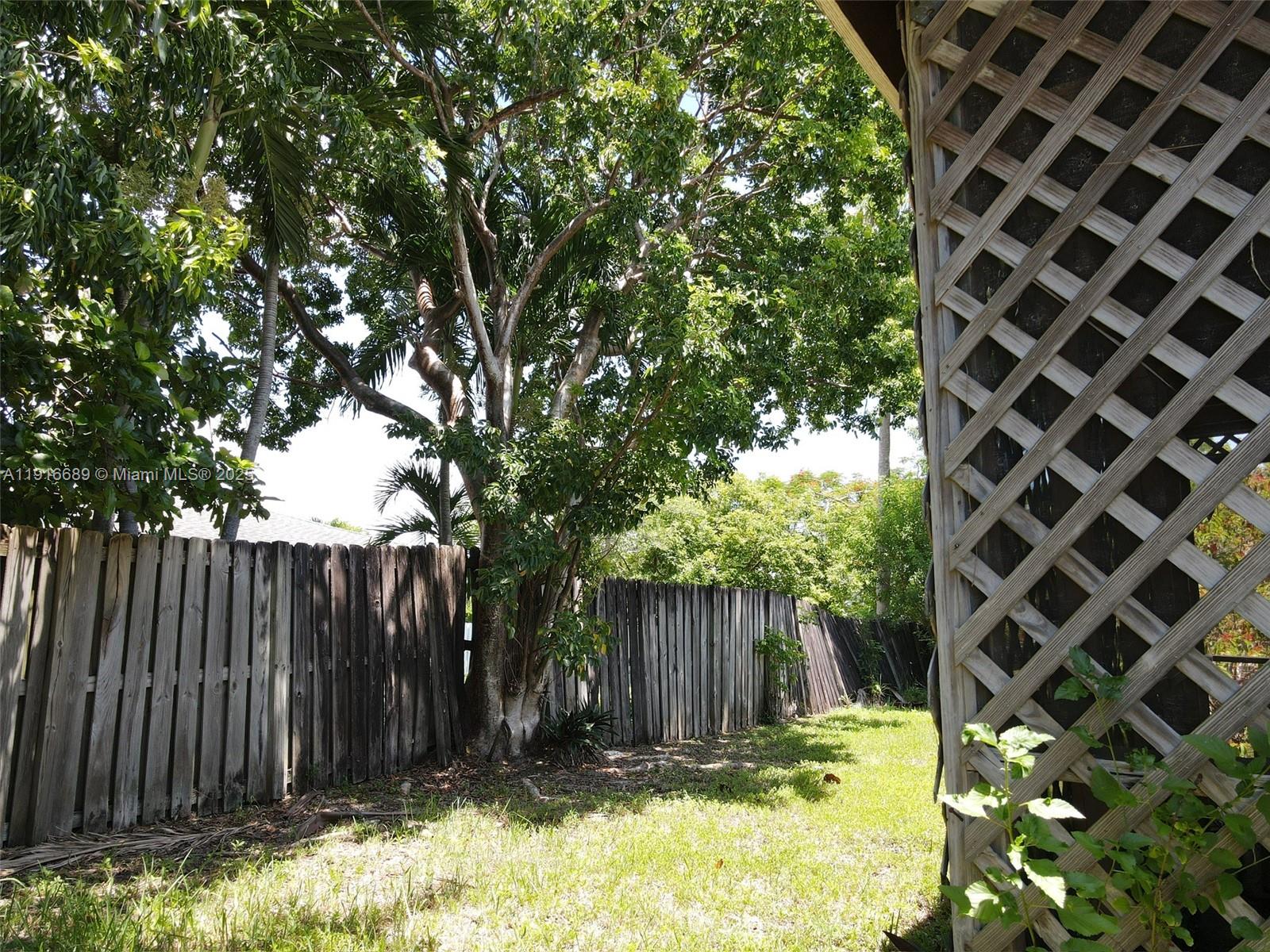 11011 SW 162nd Ter Miami, FL 33157