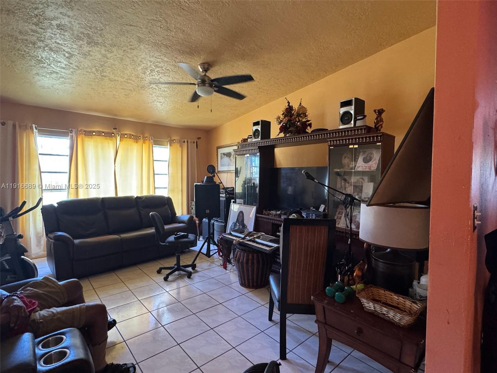 11011 SW 162nd Ter Miami, FL 33157