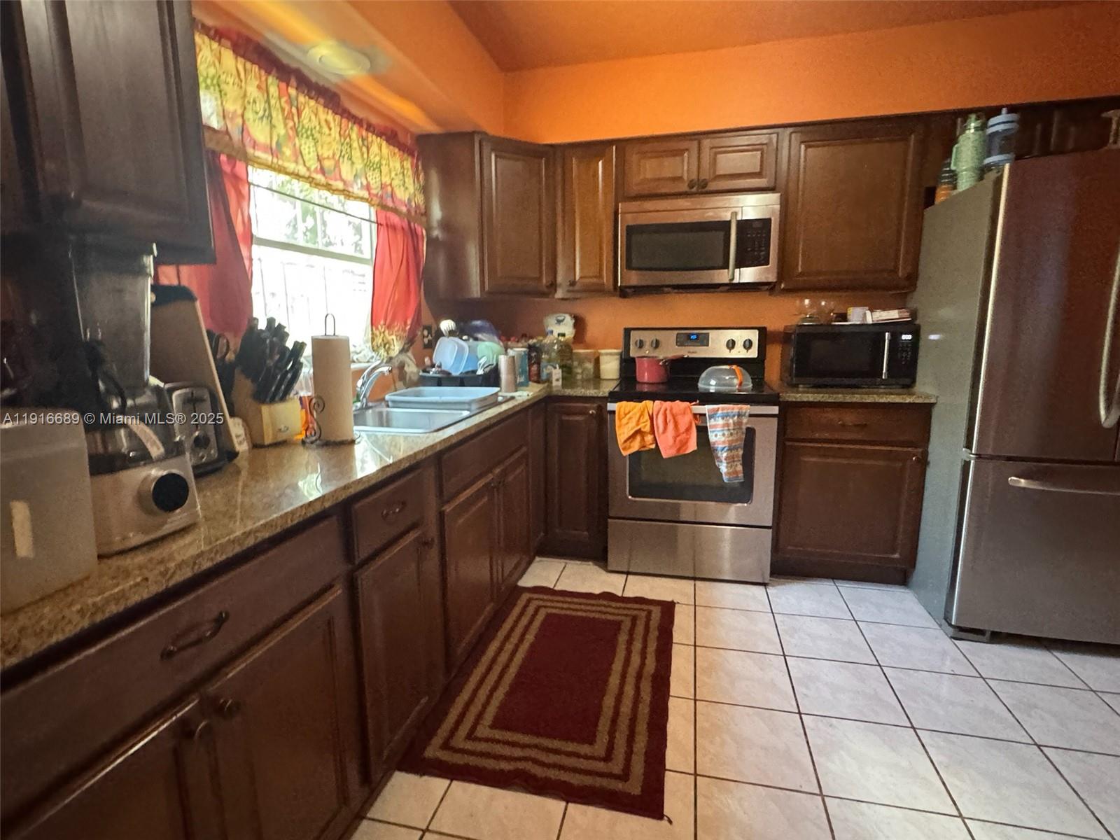 11011 SW 162nd Ter Miami, FL 33157