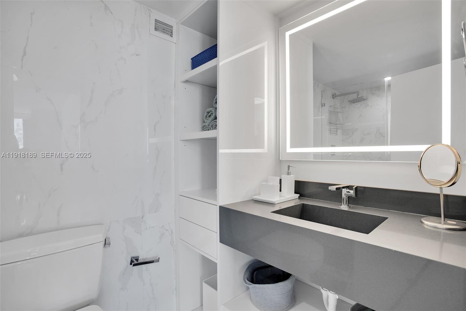 2655 Collins Ave #PH06/08 Miami Beach, FL 33140