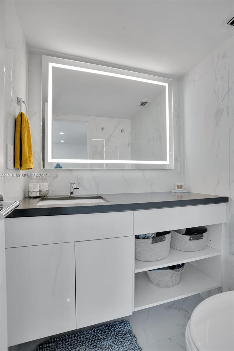 2655 Collins Ave #PH06/08 Miami Beach, FL 33140