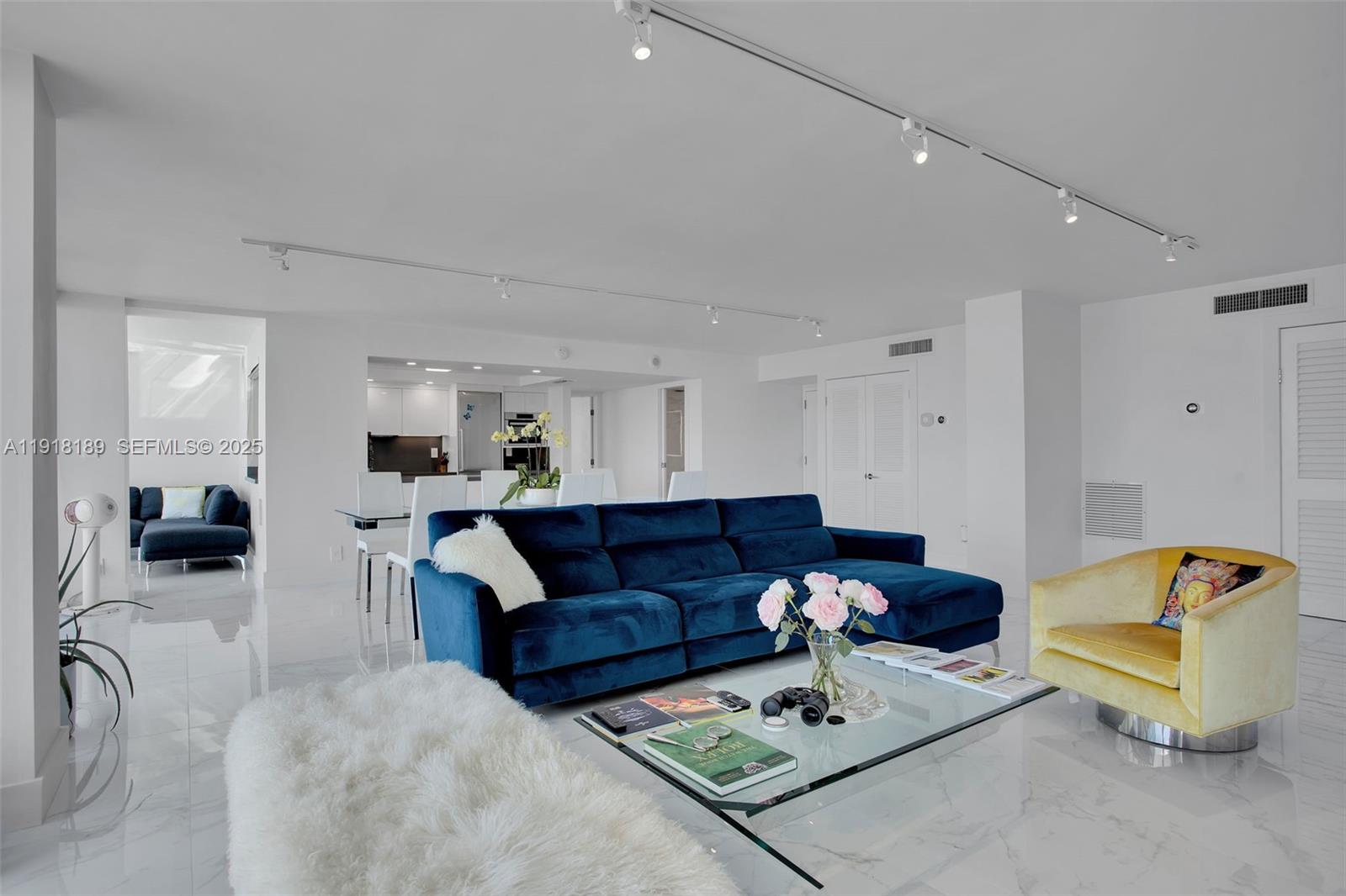 2655 Collins Ave #PH06/08 Miami Beach, FL 33140