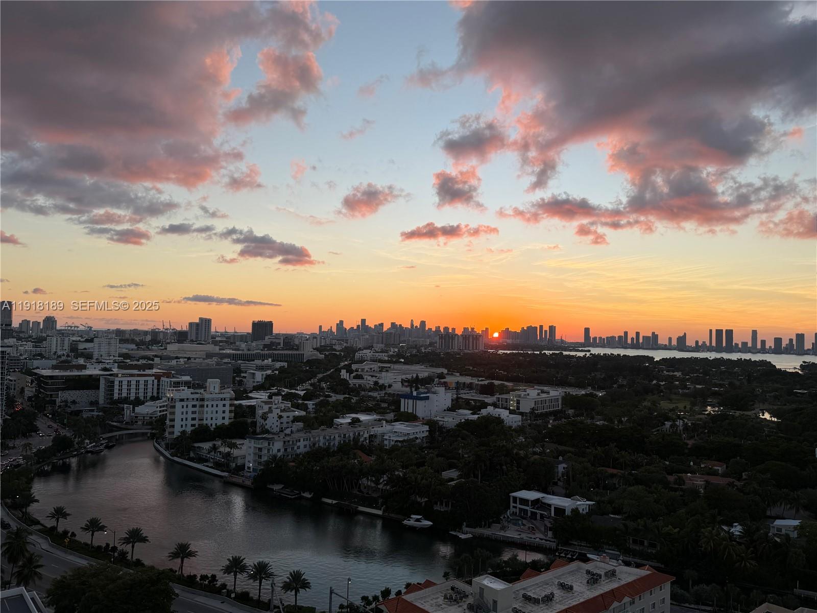 2655 Collins Ave #PH06/08 Miami Beach, FL 33140