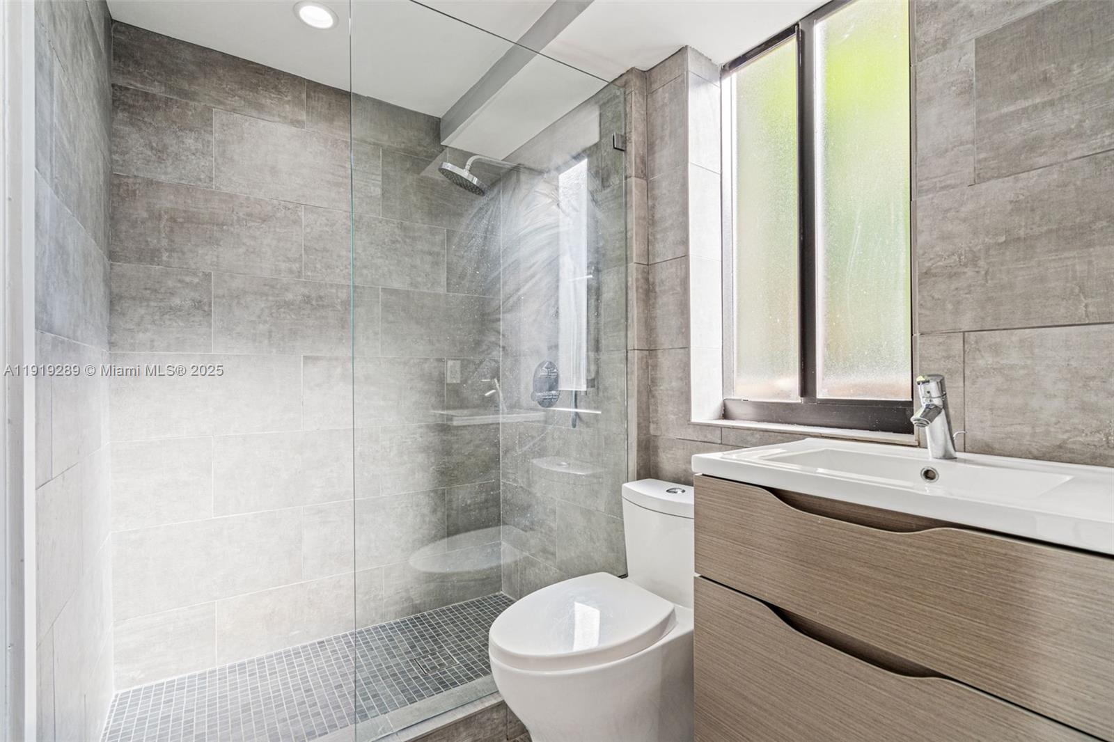 76 NW 97th St Miami Shores, FL 33150