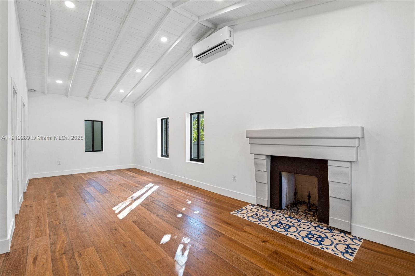 76 NW 97th St Miami Shores, FL 33150