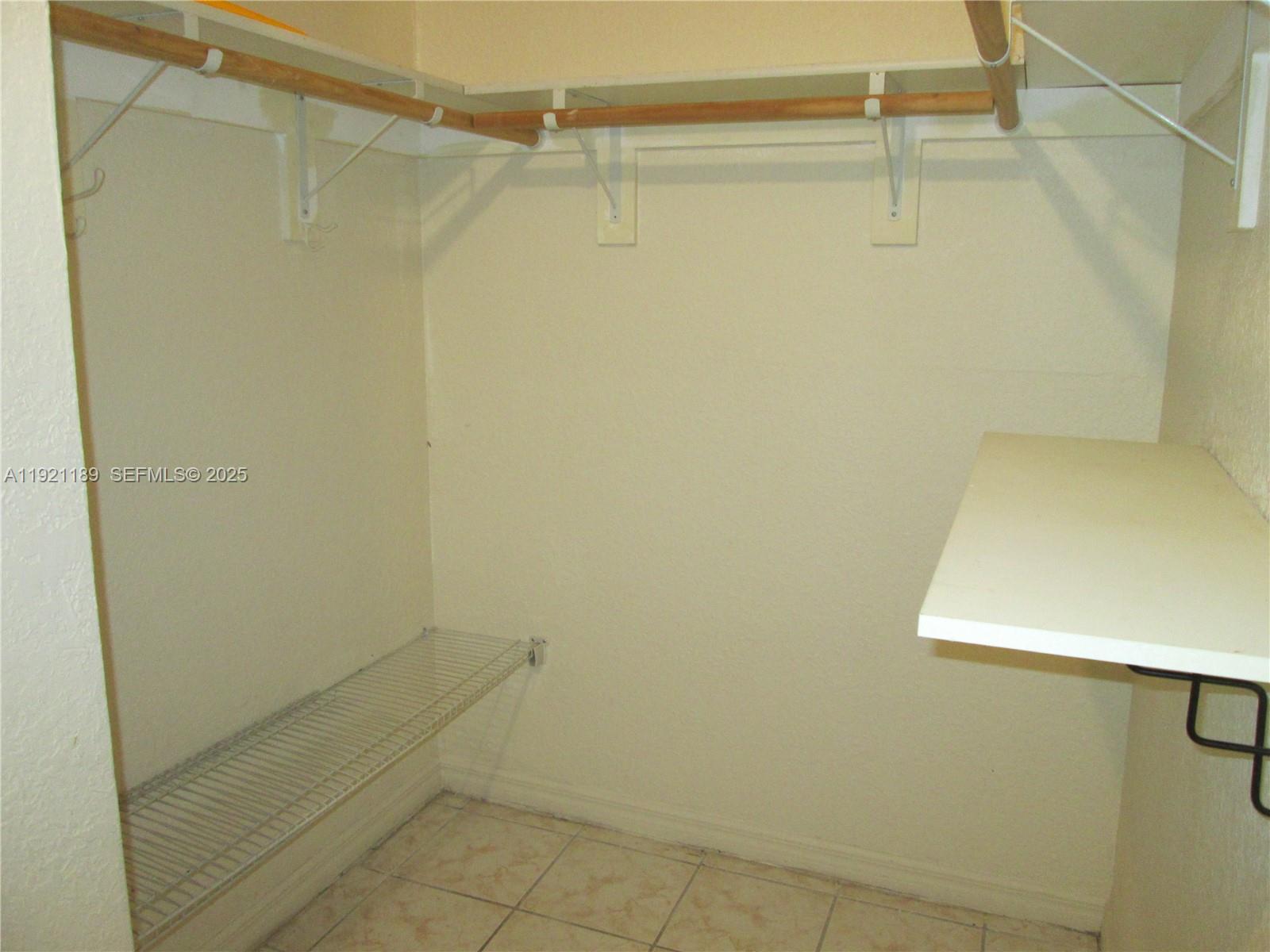 8001 W 6th Ave #O Hialeah, FL 33014