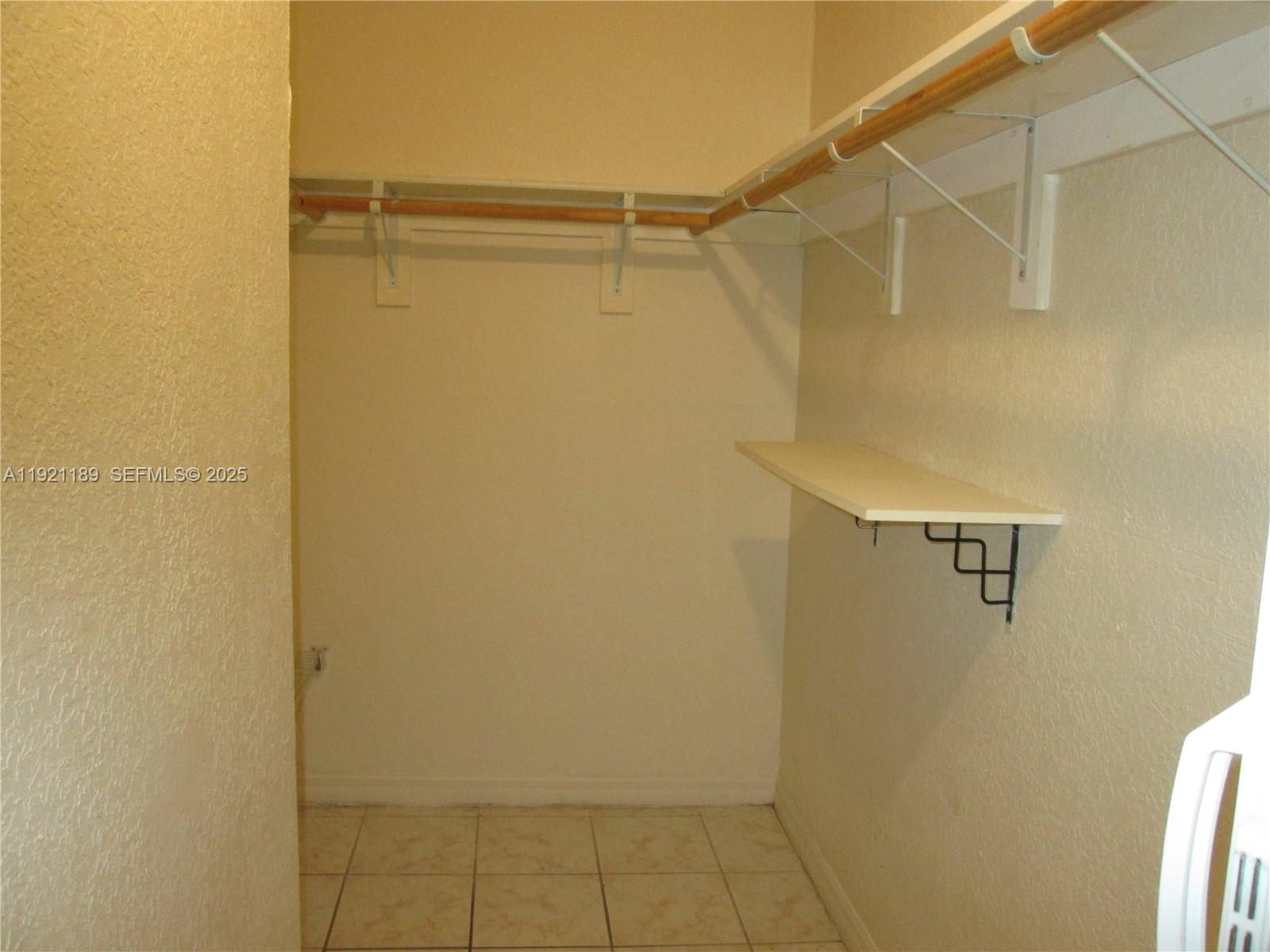 8001 W 6th Ave #O Hialeah, FL 33014