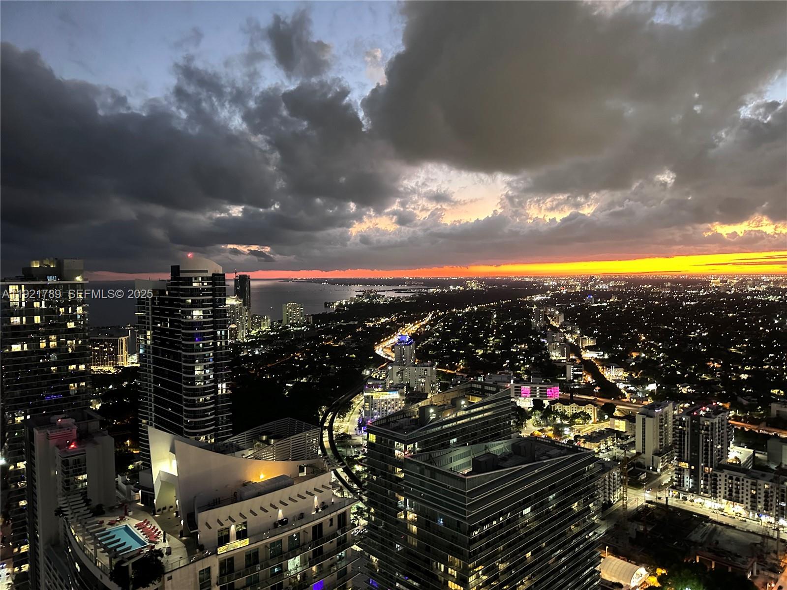 1000 Brickell Plz #PH5706 Miami, FL 33131