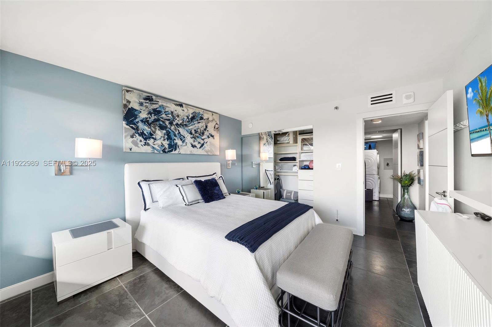 400 S Pointe Dr #401 Miami Beach, FL 33139