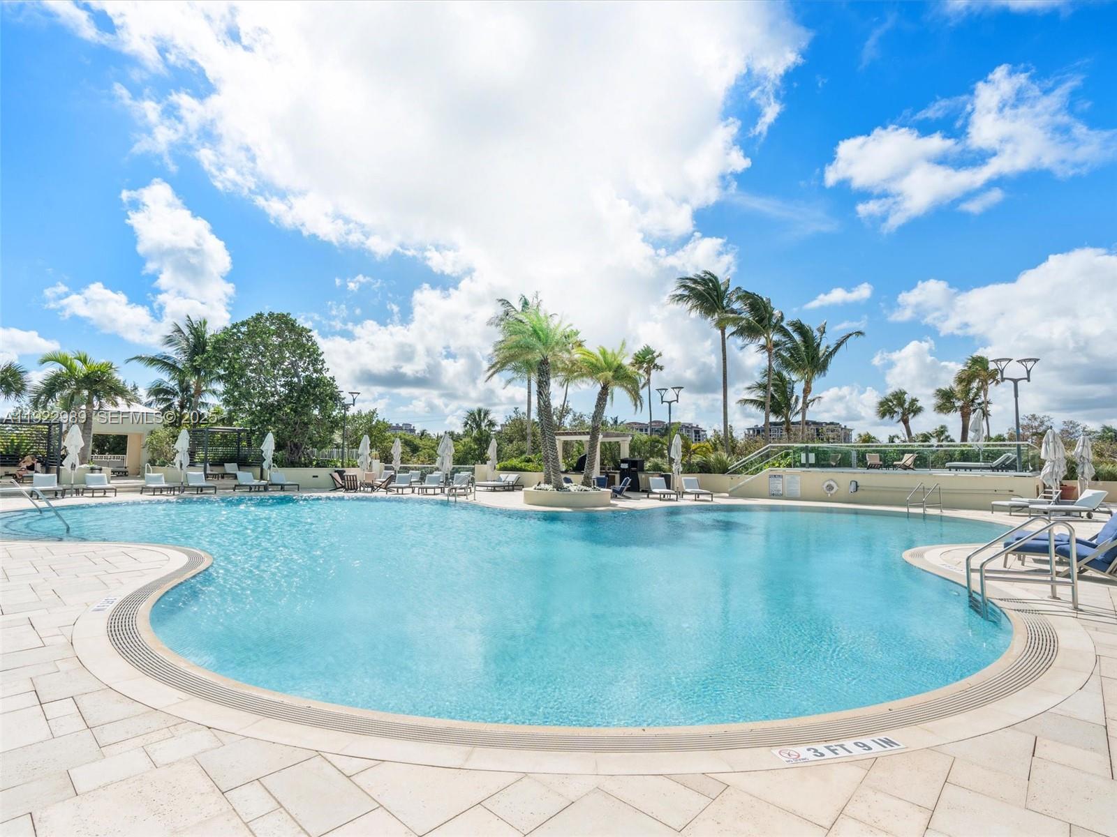 400 S Pointe Dr #401 Miami Beach, FL 33139