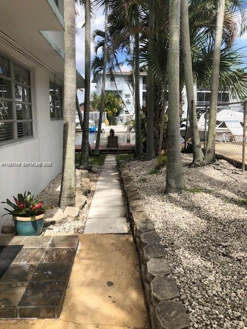 645 NE 77th St #8 Miami, FL 33138