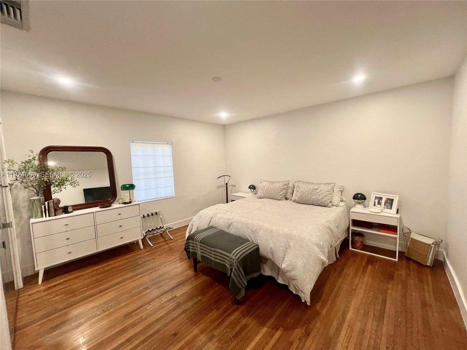 1558 Sevilla Ave Coral Gables, FL 33134