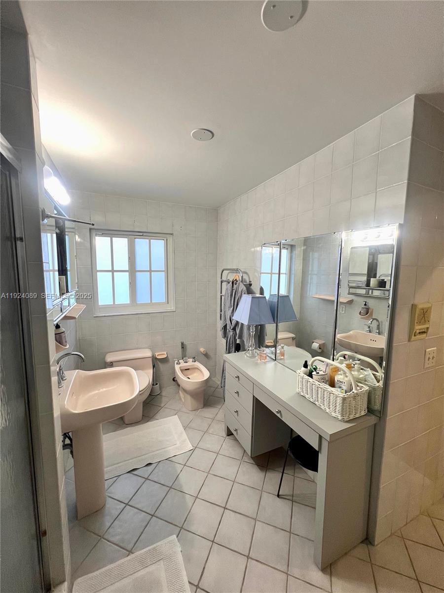 1558 Sevilla Ave Coral Gables, FL 33134