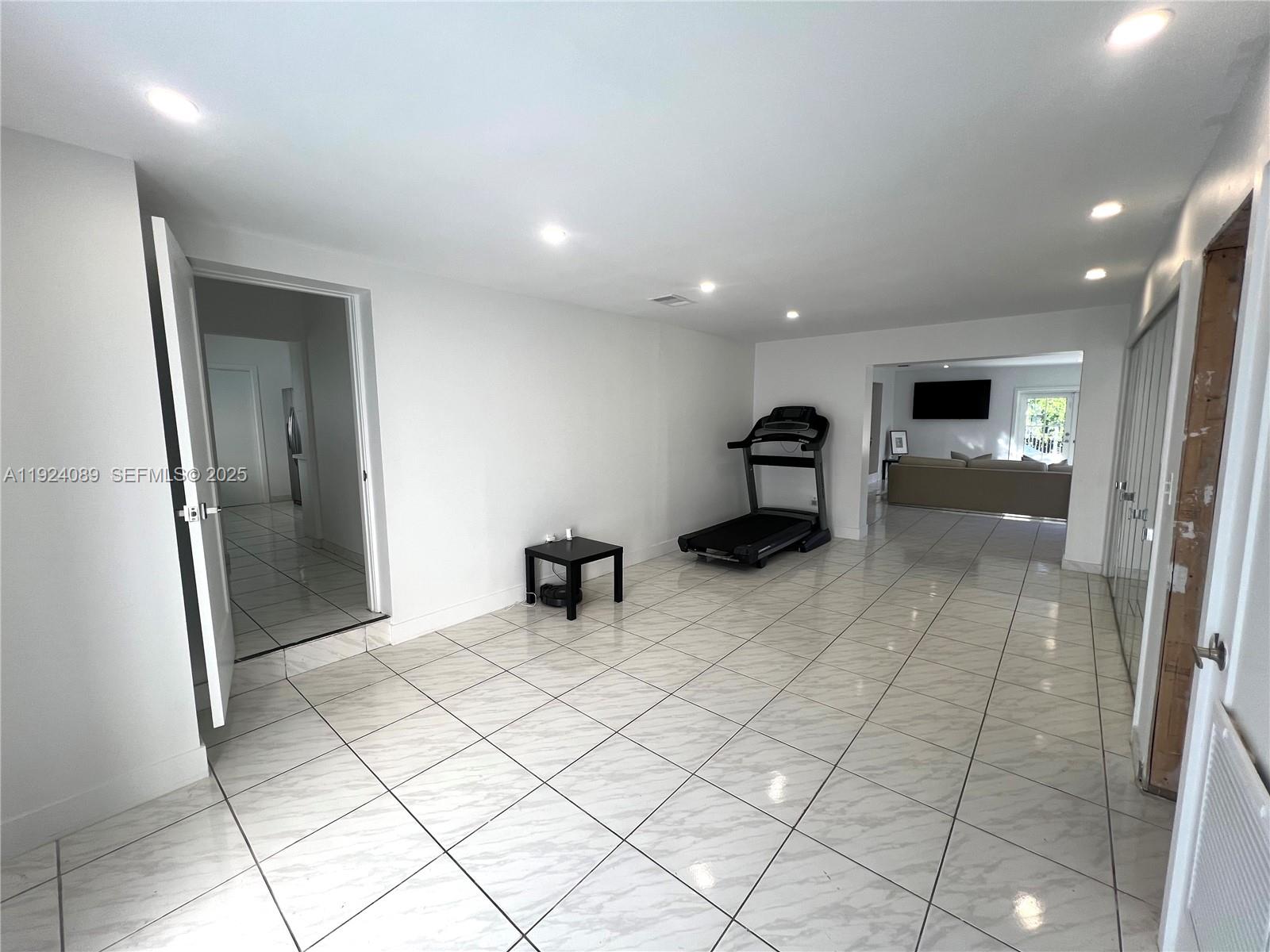 1558 Sevilla Ave Coral Gables, FL 33134