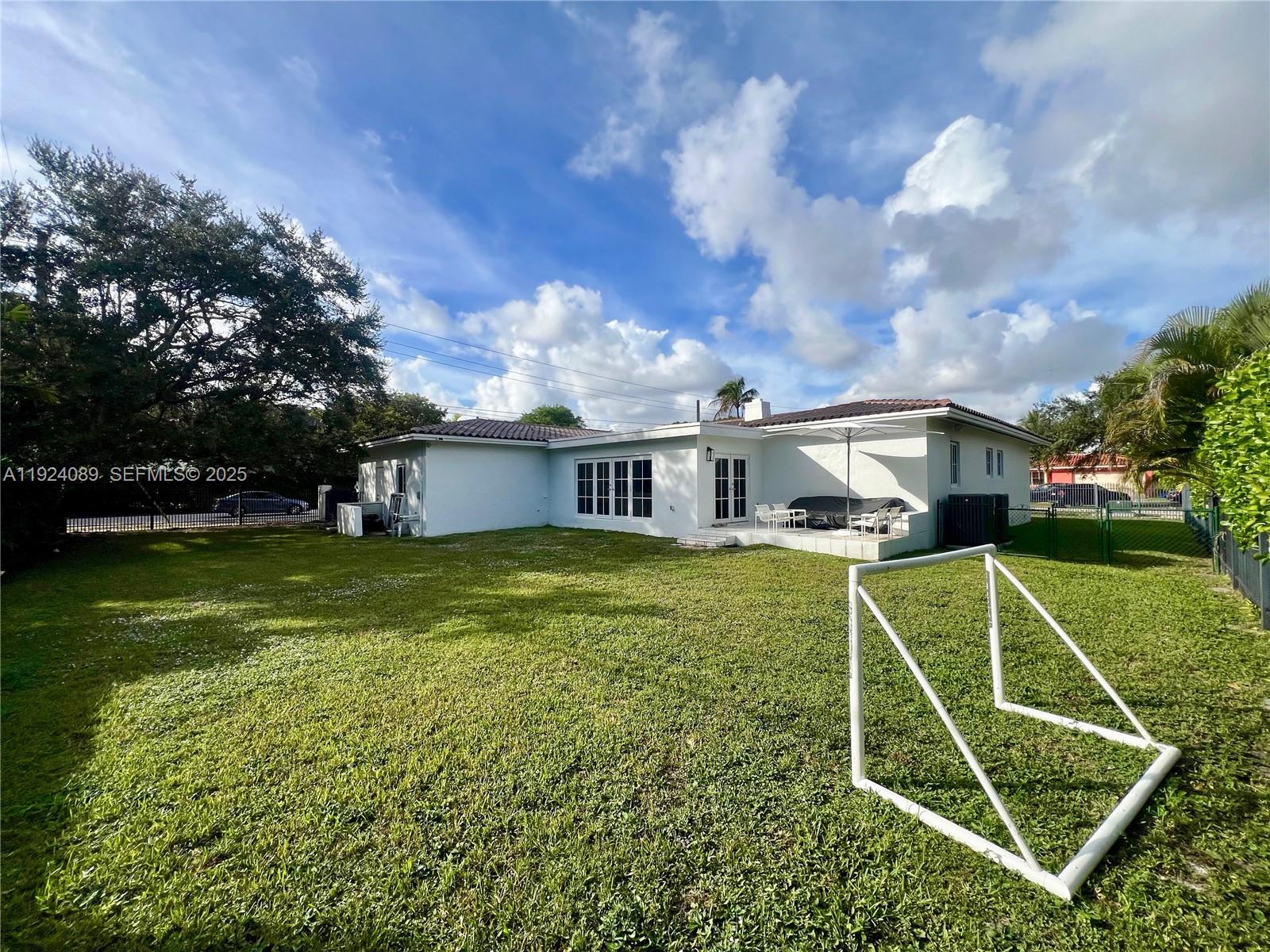 1558 Sevilla Ave Coral Gables, FL 33134