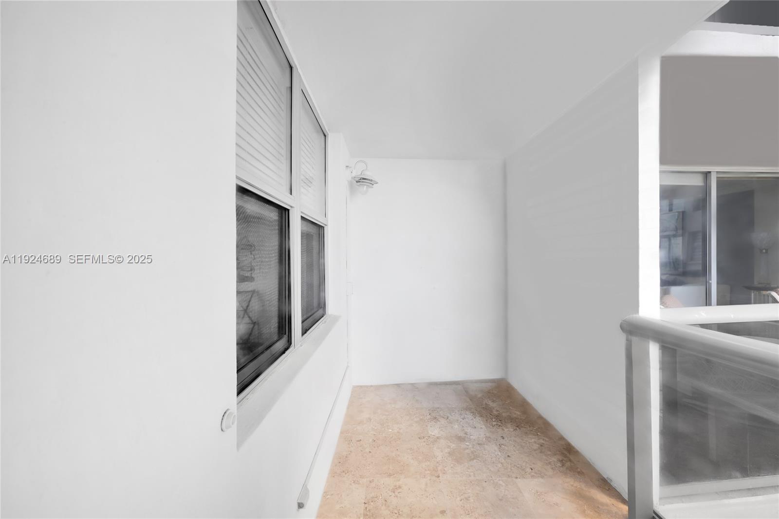 6039 Collins Ave #621 Miami Beach, FL 33140