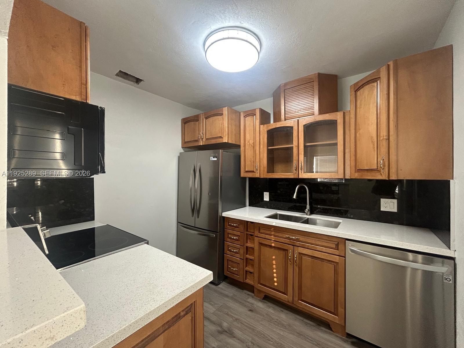 806 NW 18th St Fort Lauderdale, FL 33311