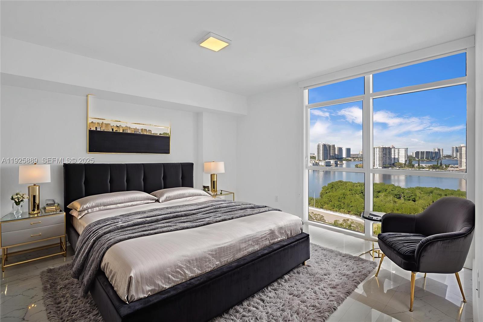 image 400 Sunny Isles15