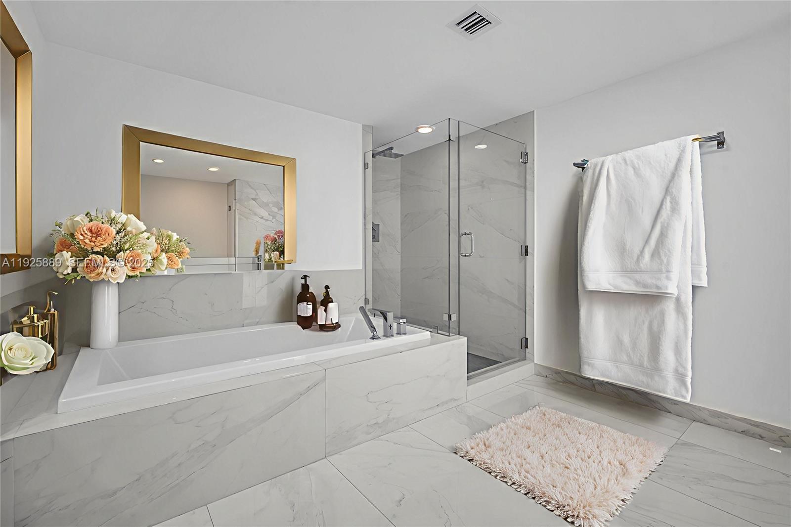 image 400 Sunny Isles20