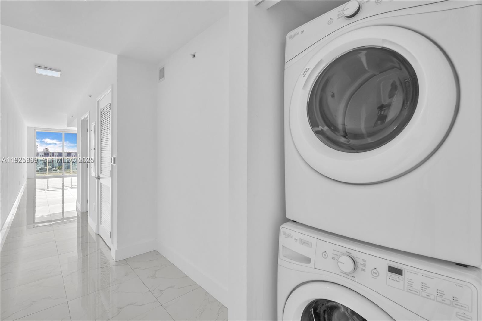 image 400 Sunny Isles46